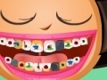 Gioco Dora at the dentist
