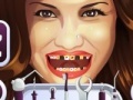 Gioco Demi Lovato Tooth Problems