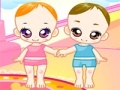 Gioco Two cute babies