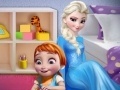 Gioco Elsa: Playing with baby Anna