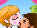 Gioco Beach kissing