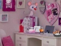 Gioco Girl bedroom objects